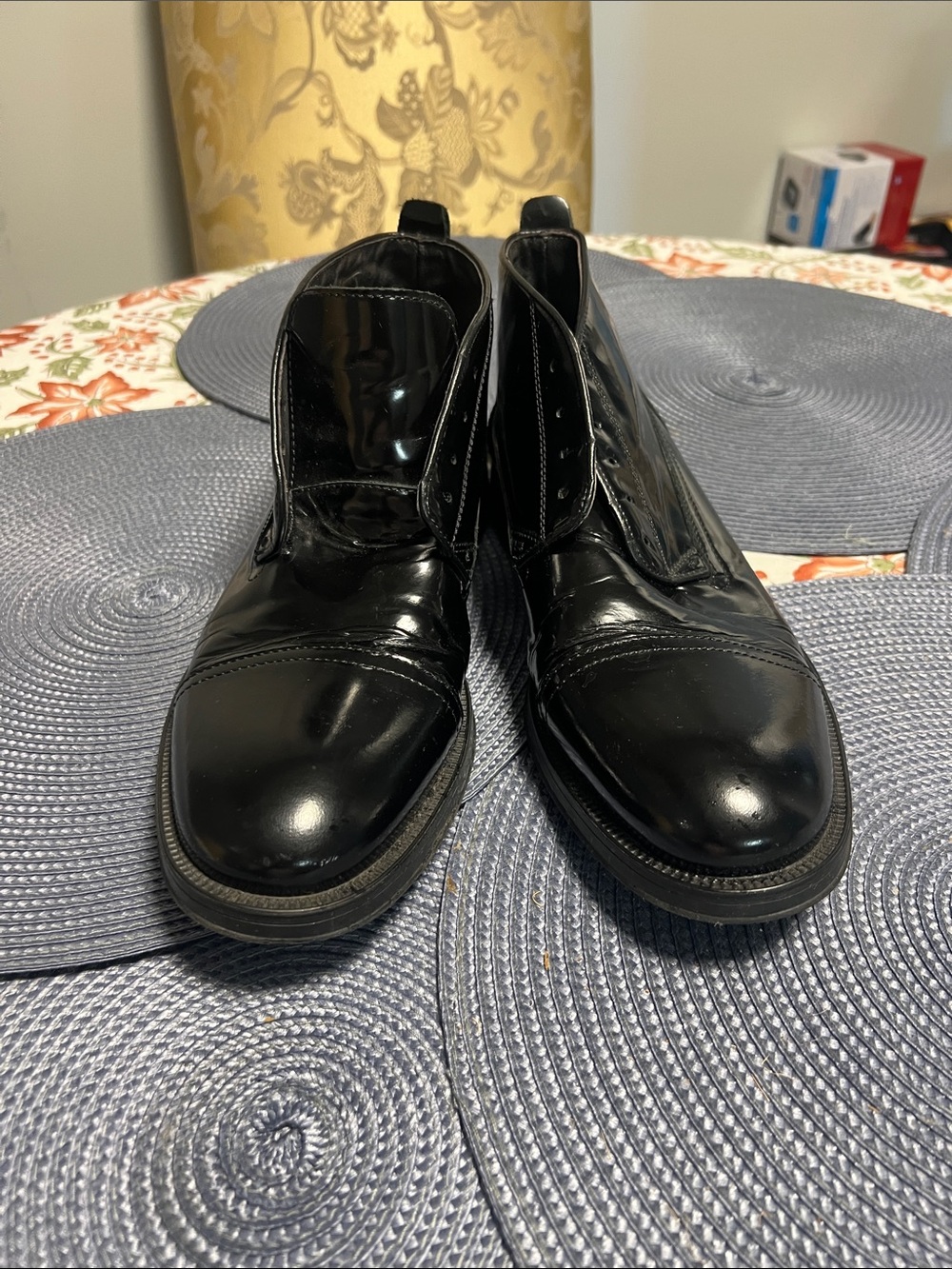 Kenneth Cole Black Cap-Toe Leather Chukka Boots. Made in Italy